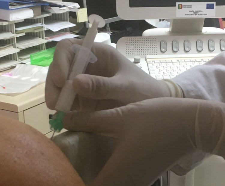 El Hospital de Riotinto ofrece técnicas “mínimamente invasivas” de rehabilitación guiadas por ecografía