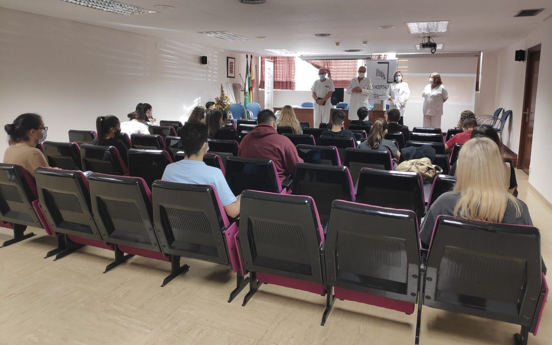 El Hospital de Riotinto da la bienvenida a 22 nuevos alumnos en prácticas de Auxiliar de Enfermería