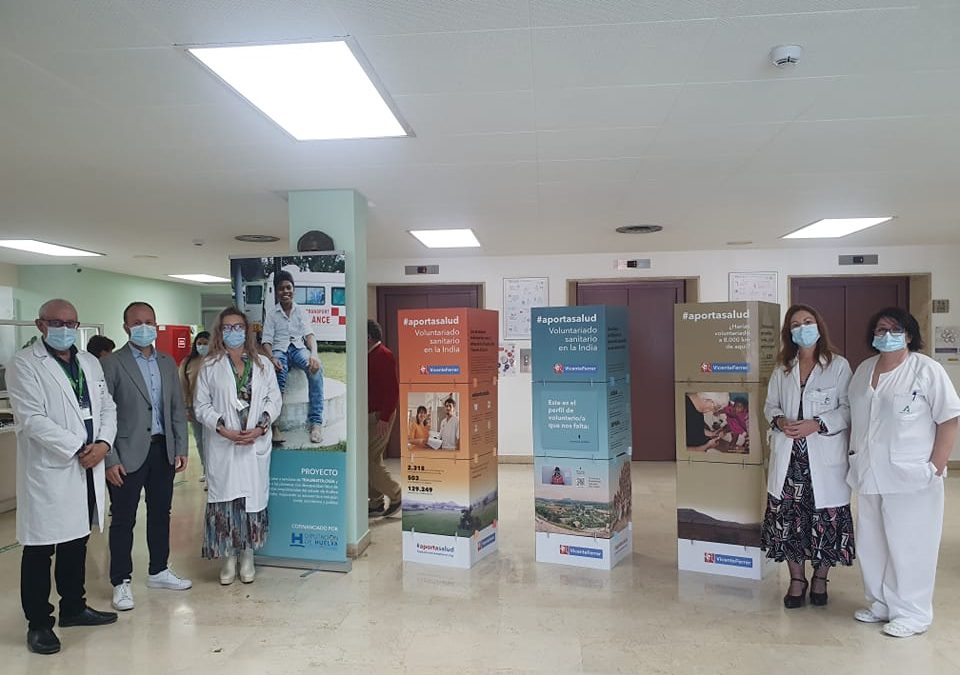 El Hospital de Riotinto acoge una exposición para visibilizar la labor de la Fundación Vicente Ferrer
